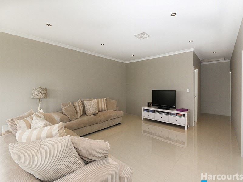 20 Mattingleys Approach, Burns Beach WA 6028