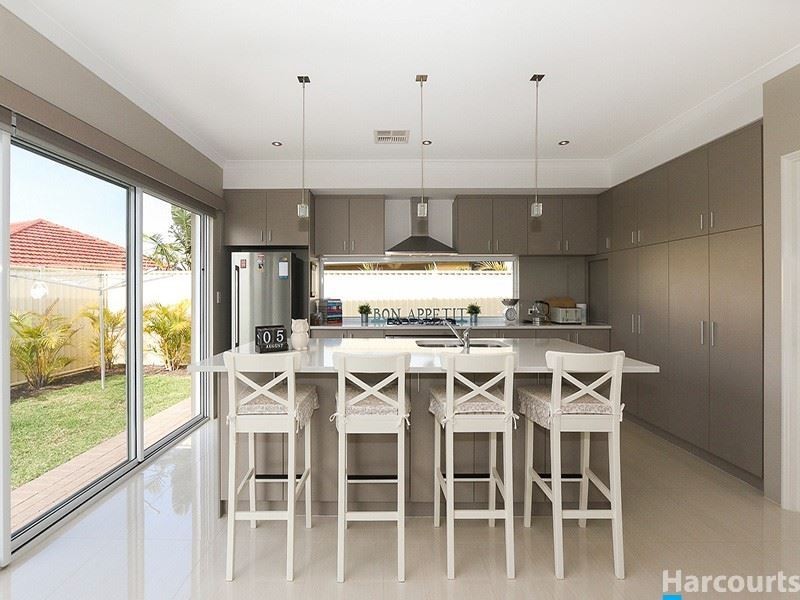 20 Mattingleys Approach, Burns Beach WA 6028