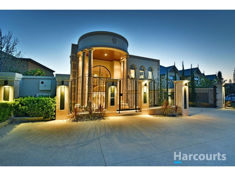 8 Kings Lynn Rise, Mindarie WA 6030