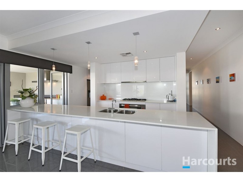 17 Umina Way, Burns Beach WA 6028