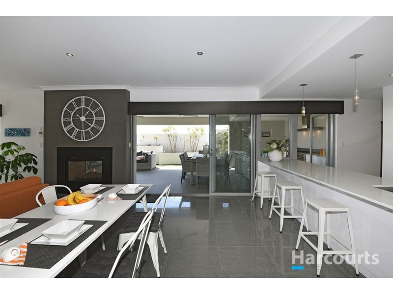 17 Umina Way, Burns Beach WA 6028