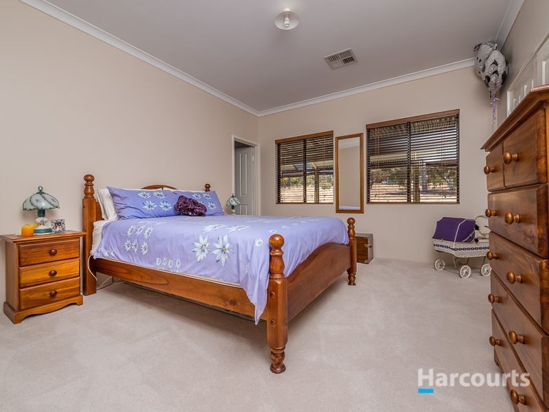 308 Ayrshire Loop, Lower Chittering WA 6084