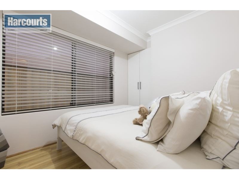 37a Eastleigh Loop, Currambine WA 6028