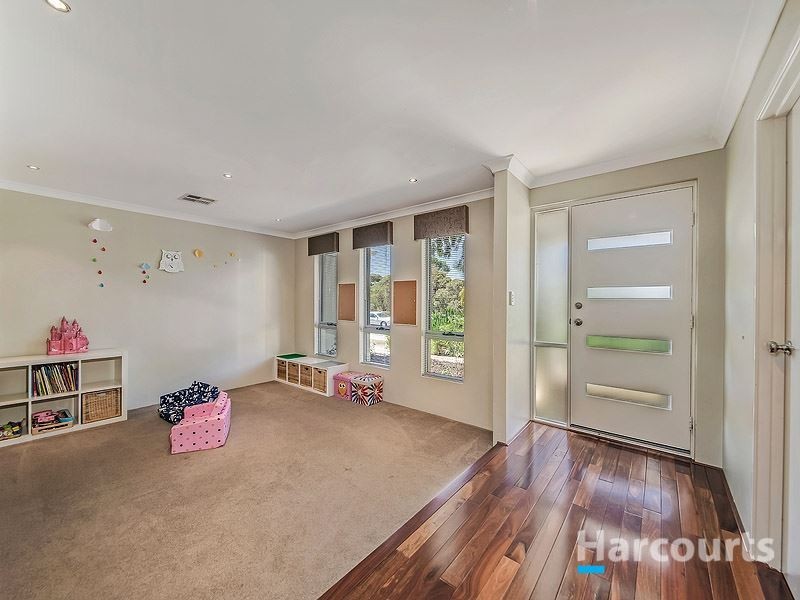 83 Yandella Promenade, Tapping WA 6065