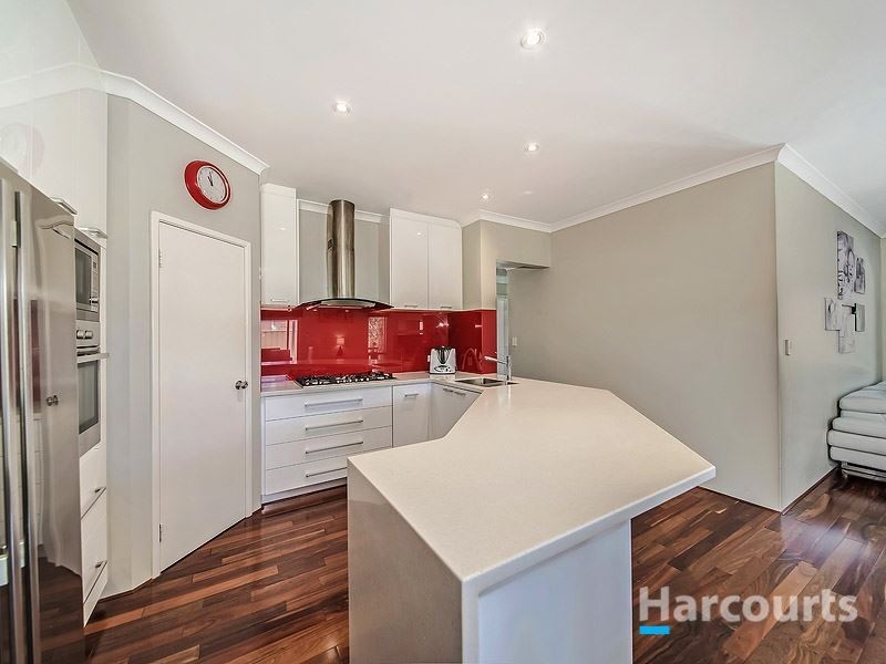 83 Yandella Promenade, Tapping WA 6065