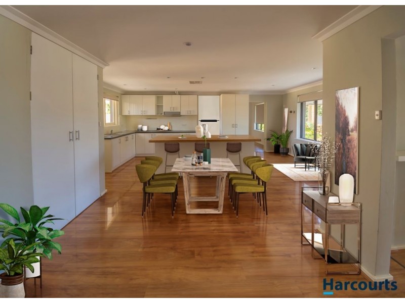 4 Bottlebrush Drive, Greenwood WA 6024