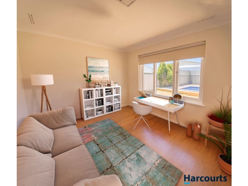 4 Bottlebrush Drive, Greenwood WA 6024