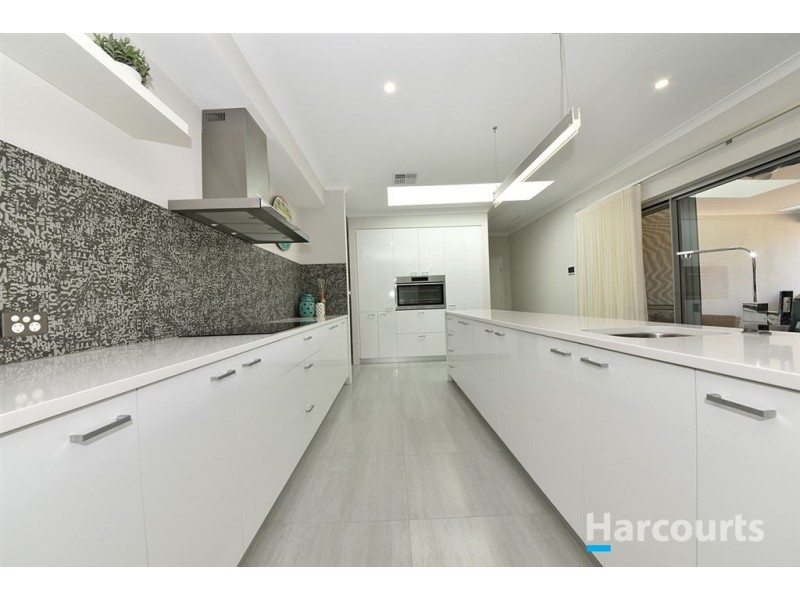 25 Bengello Place, Burns Beach WA 6028