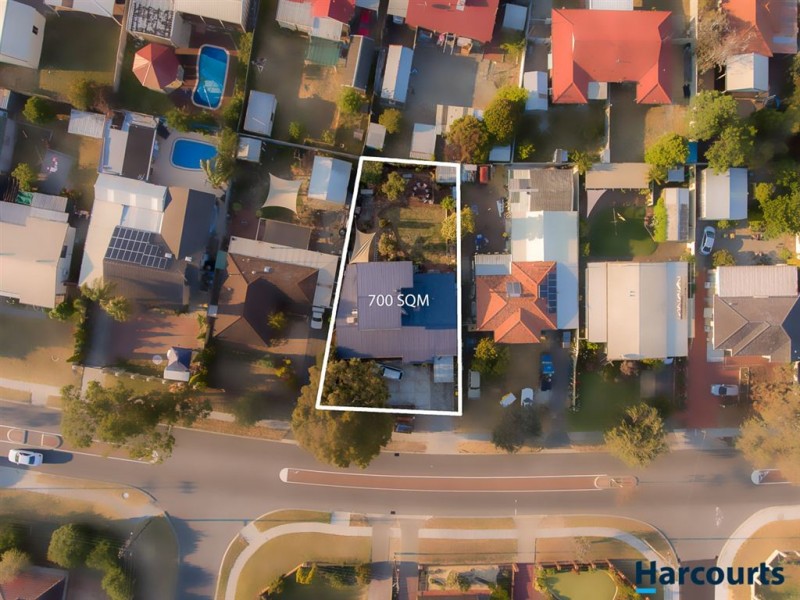 19 Amberton Avenue, Girrawheen WA 6064