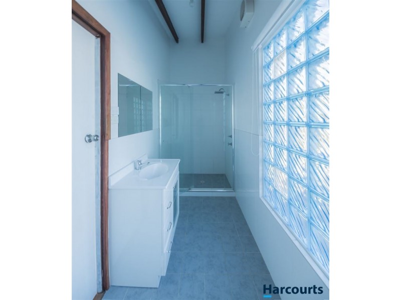 19 Amberton Avenue, Girrawheen WA 6064