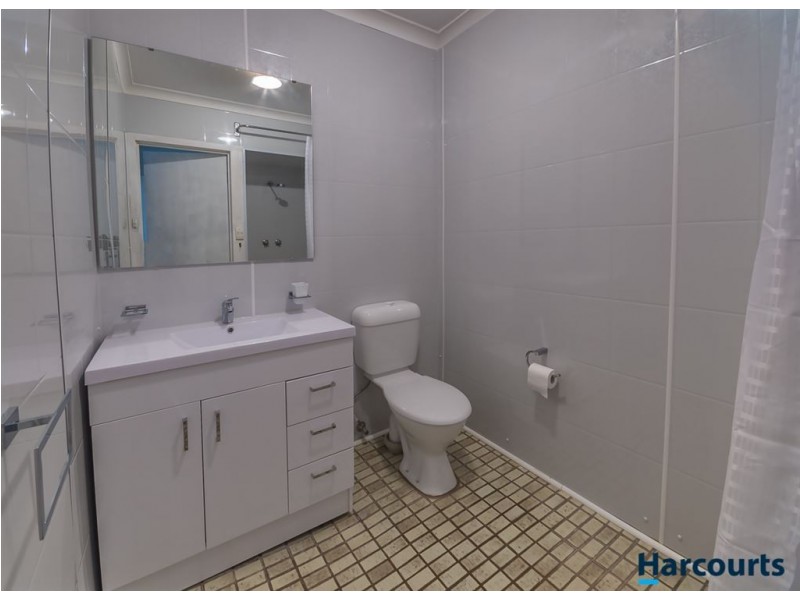 19 Amberton Avenue, Girrawheen WA 6064