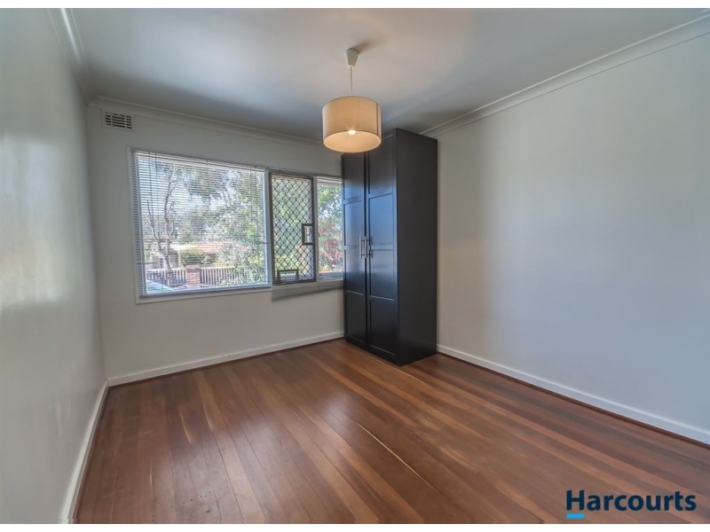 19 Amberton Avenue, Girrawheen WA 6064