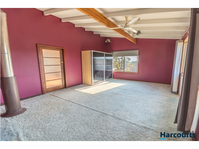 19 Amberton Avenue, Girrawheen WA 6064