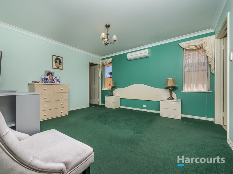28 Miramare Boulevard, Currambine WA 6028