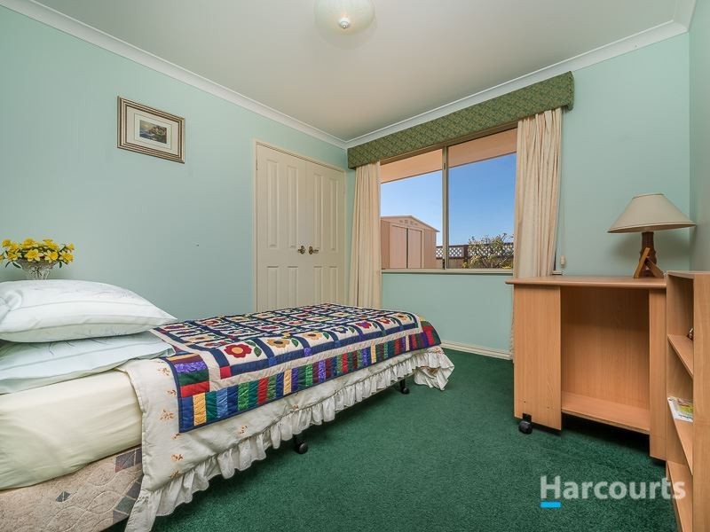 28 Miramare Boulevard, Currambine WA 6028