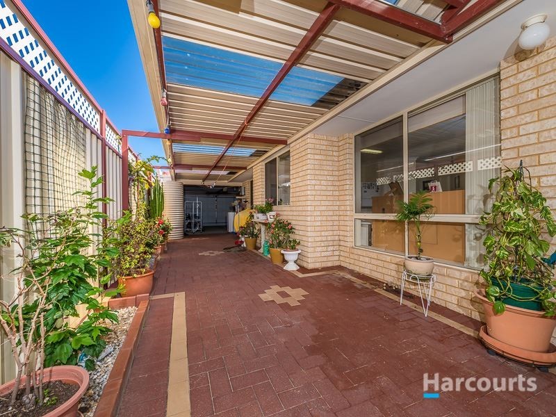 28 Miramare Boulevard, Currambine WA 6028