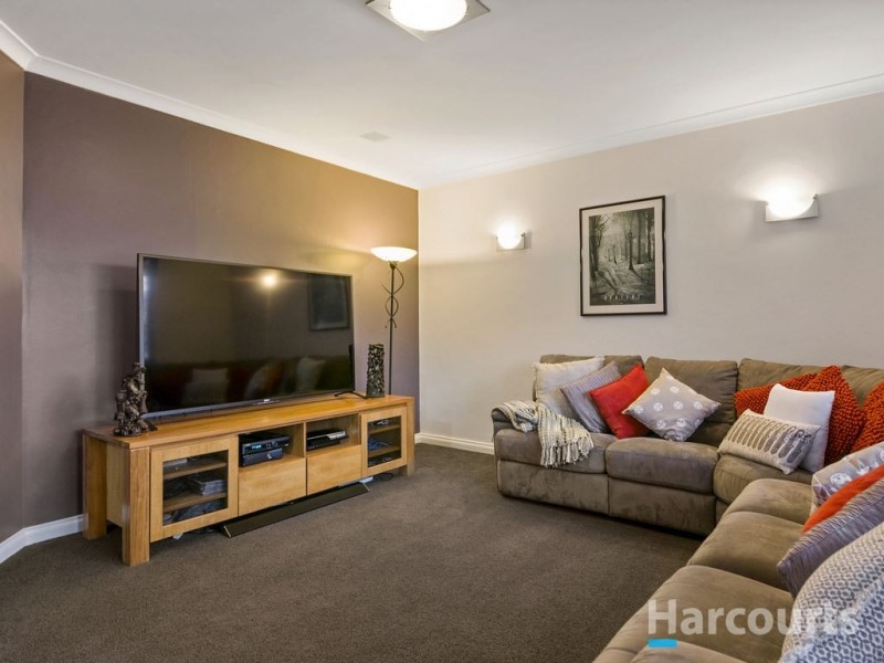 4 Cockpit Way, Ocean Reef WA 6027