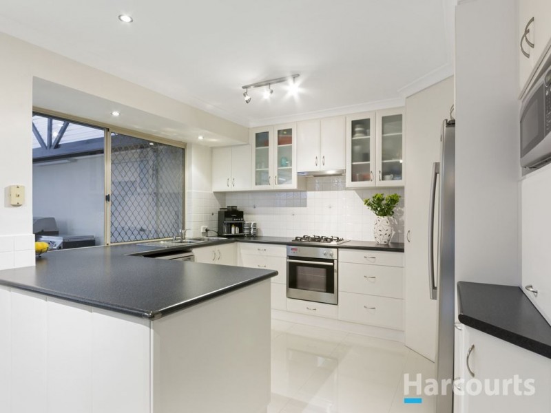 4 Cockpit Way, Ocean Reef WA 6027