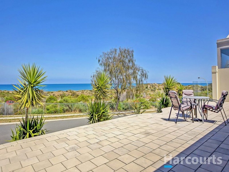 48 Southern Cross Circle, Ocean Reef WA 6027