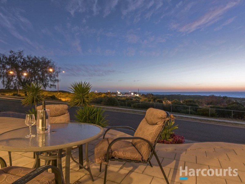 48 Southern Cross Circle, Ocean Reef WA 6027