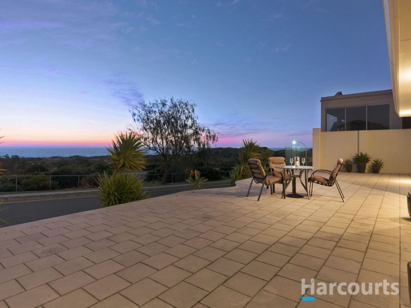 48 Southern Cross Circle, Ocean Reef WA 6027