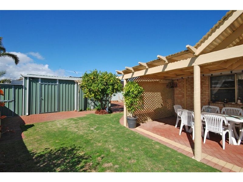 18 Westwind Place, Currambine WA 6028