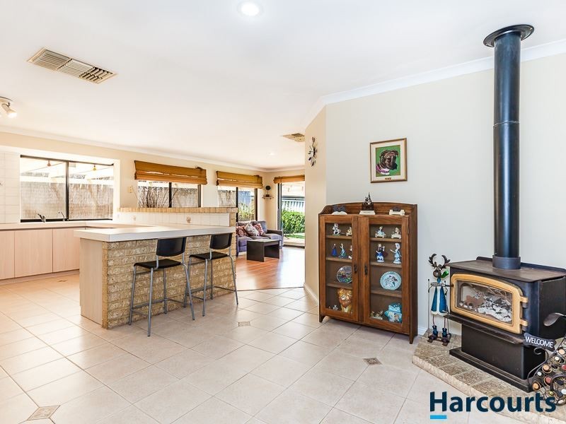 4 Everett Lane, Currambine WA 6028