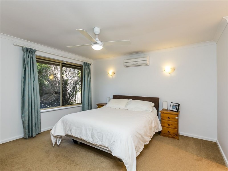 51 Ellendale Drive, Heathridge WA 6027