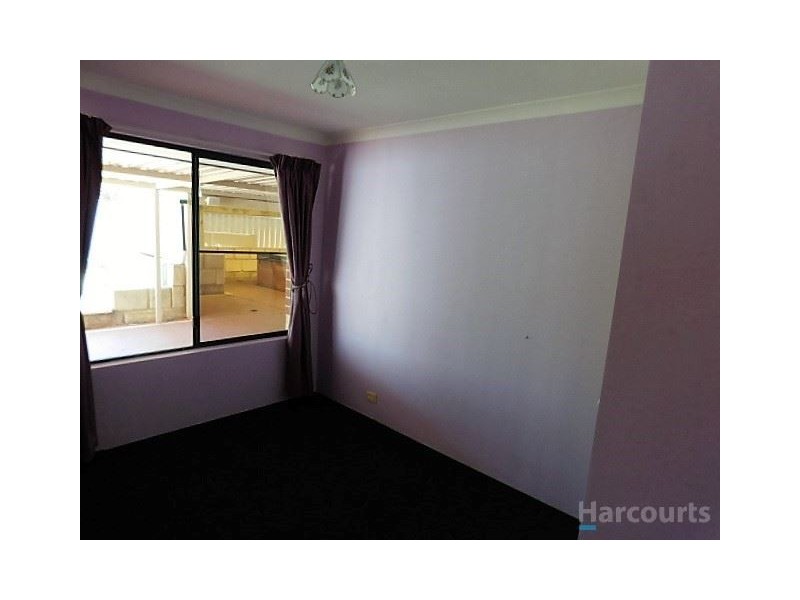 5 Mist Place, Banksia Grove WA 6031