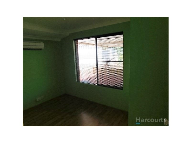 5 Mist Place, Banksia Grove WA 6031