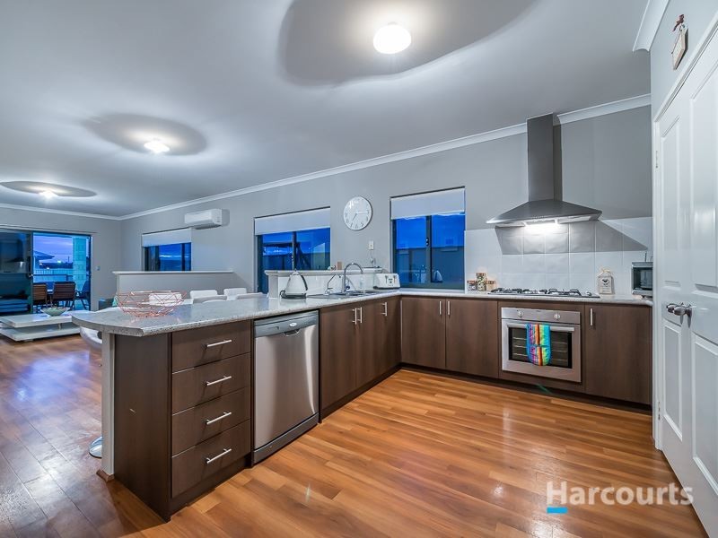 17 Las Ramblas Circle, Clarkson WA 6030