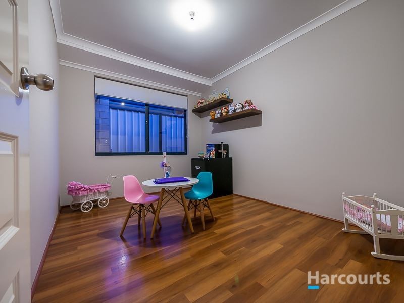 17 Las Ramblas Circle, Clarkson WA 6030