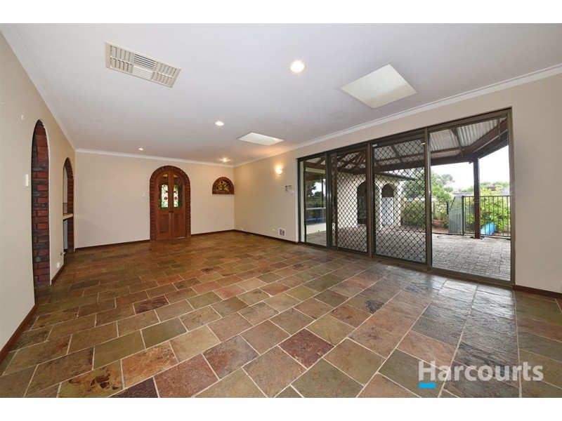 28 The Loop, Edgewater WA 6027