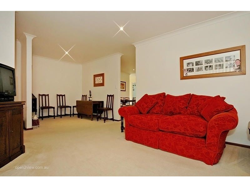 9B Spur Court, Ocean Reef WA 6027