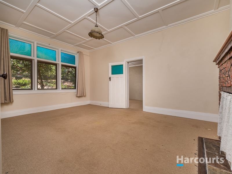 92 Robinson Street, Gingin WA 6503