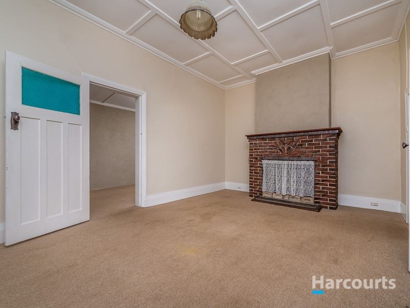 92 Robinson Street, Gingin WA 6503