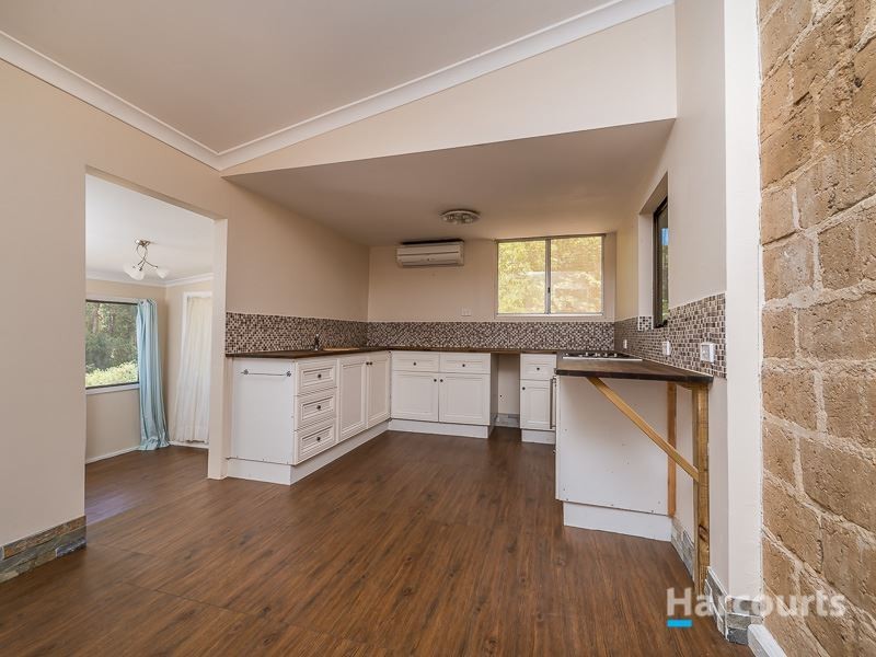 92 Robinson Street, Gingin WA 6503