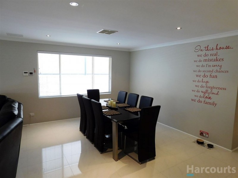 81 Spring Hill, Tapping WA 6065