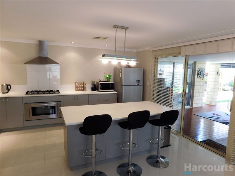 81 Spring Hill, Tapping WA 6065