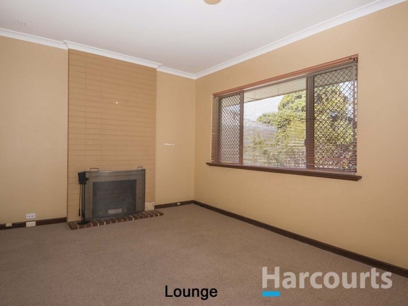 29 Robertsbridge Road, Nollamara WA 6061