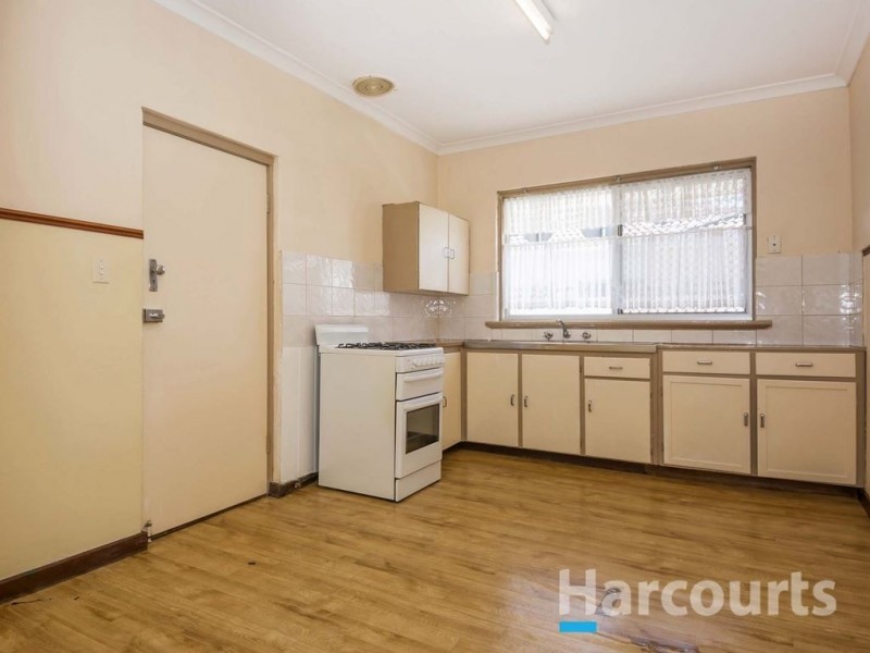 29 Robertsbridge Road, Nollamara WA 6061