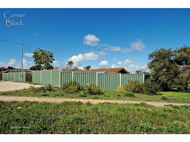 2 Mandalay Place, Craigie WA 6025