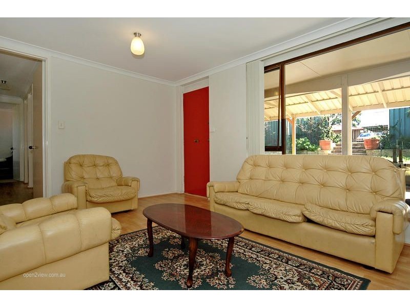 2 Mandalay Place, Craigie WA 6025