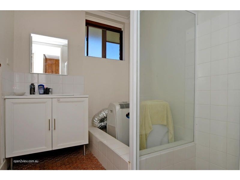 2 Mandalay Place, Craigie WA 6025