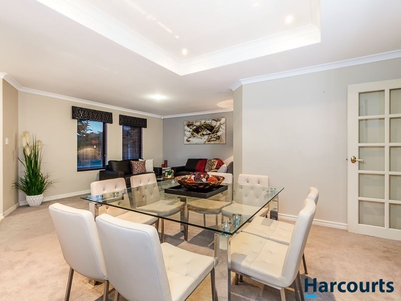 4 Soho Lane, Currambine WA 6028