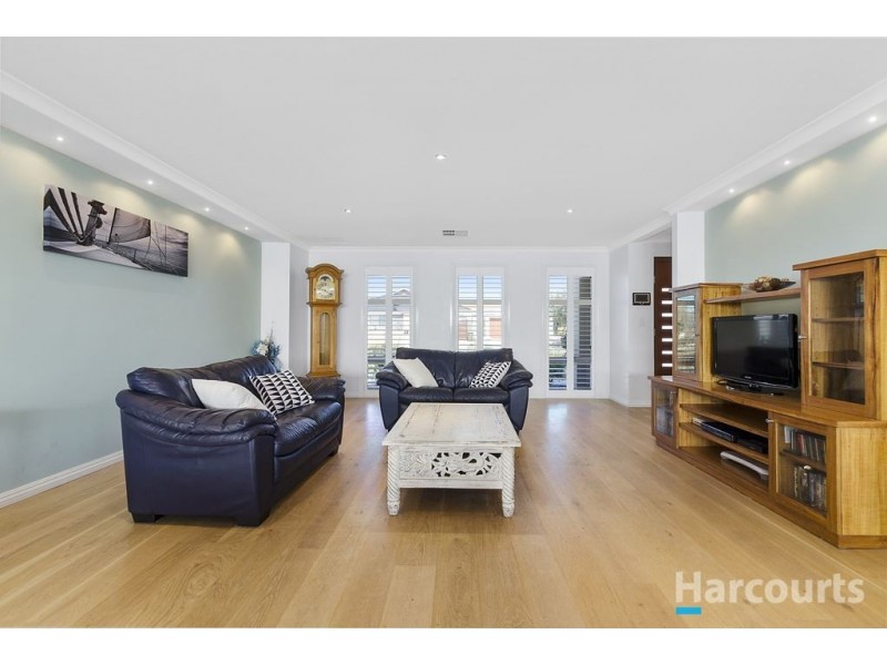 232 Santa Barbara Parade, Jindalee WA 6036