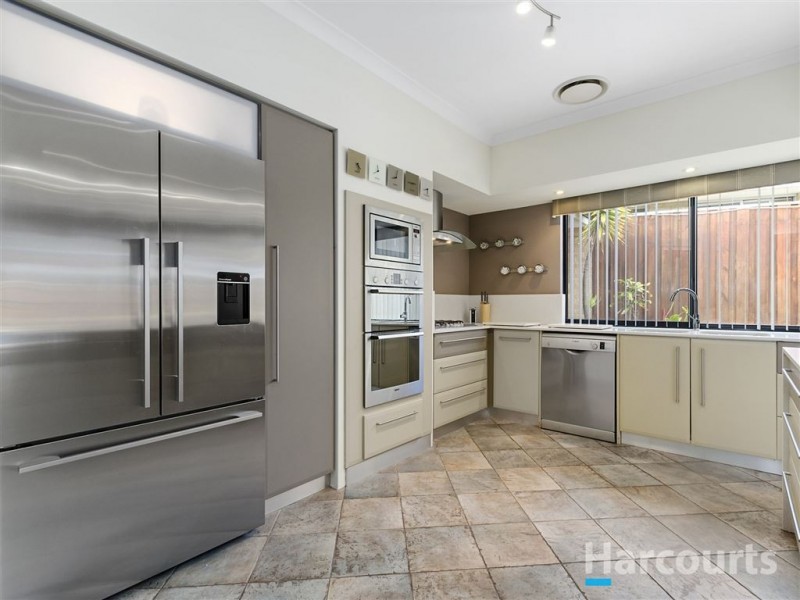 34 Dumaresq Loop, Quinns Rocks WA 6030