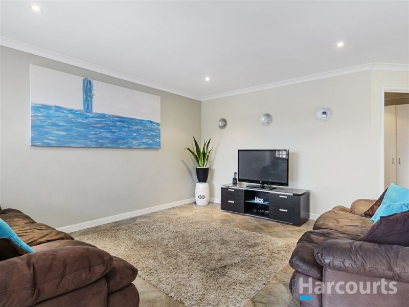 34 Dumaresq Loop, Quinns Rocks WA 6030