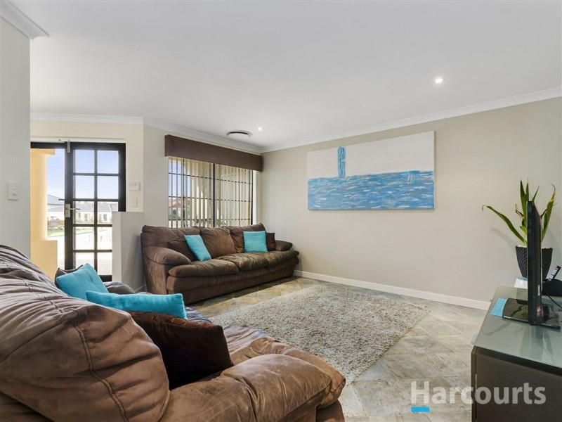 34 Dumaresq Loop, Quinns Rocks WA 6030