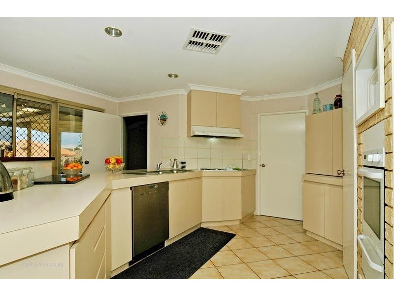 4 Catania Court, Mindarie WA 6030